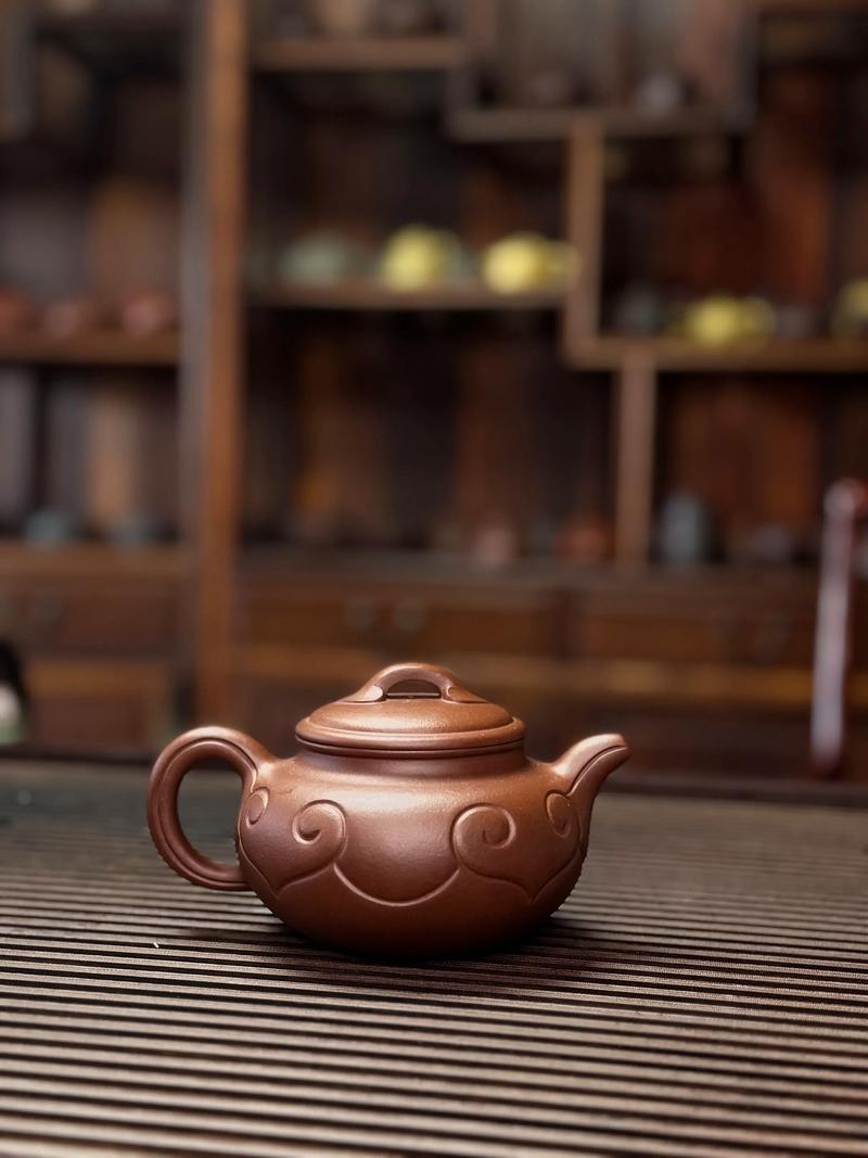 紫砂茶具:传统文化与现代生活的交响曲